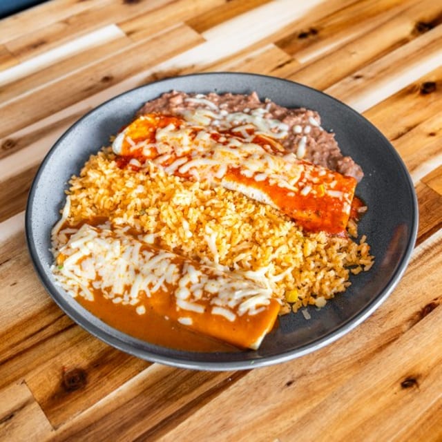 Combo (3 Items & 2 Sides).